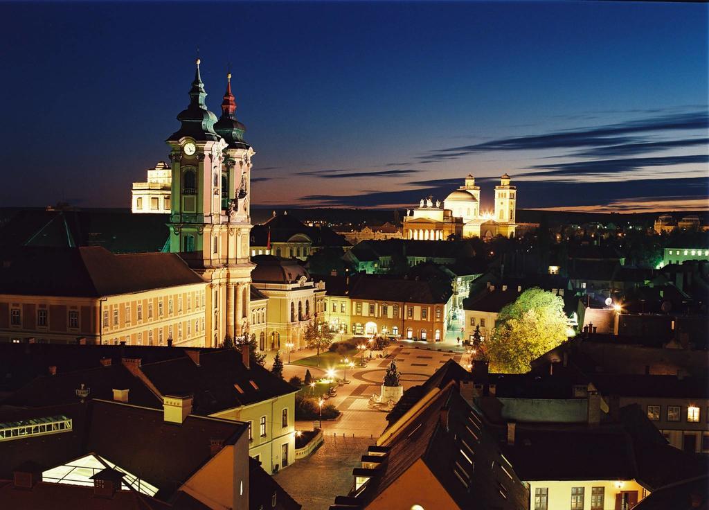 Széchenyi Apartman Eger Exterior foto